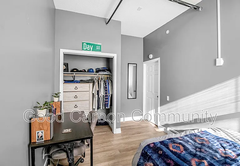 30 Water St #101 — Photo 3