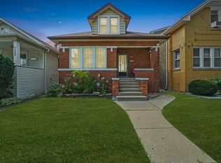 3048 N Luna Ave, Chicago, IL 60641