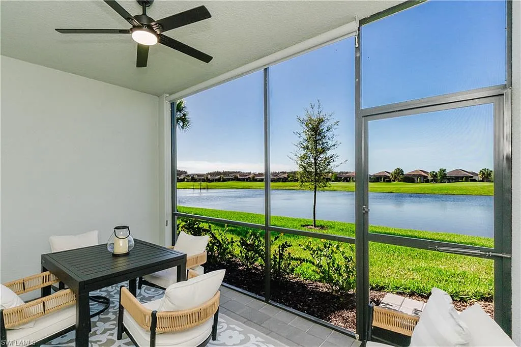 2 bed, 2.0 bath, 1355 sqft, $2,695 — Photo 1