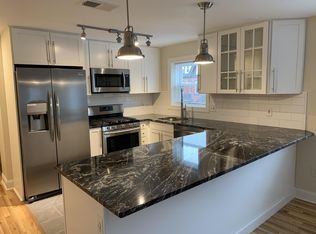 5606 Stanton Ave #8, Pittsburgh, PA 15206