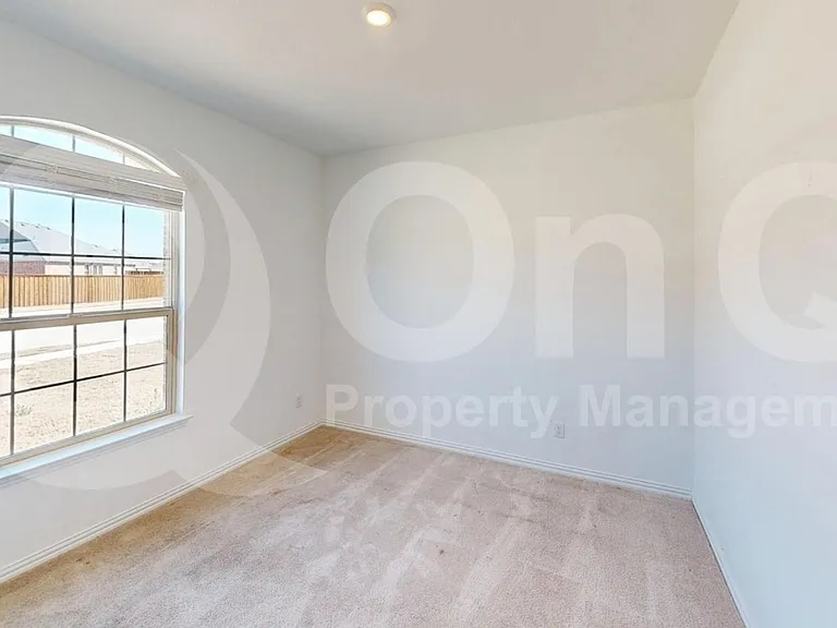 1108 Chip St — Photo 11