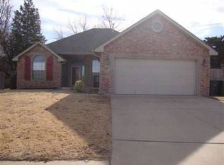 1704 Fawn Valley Ln, Edmond, OK 73003