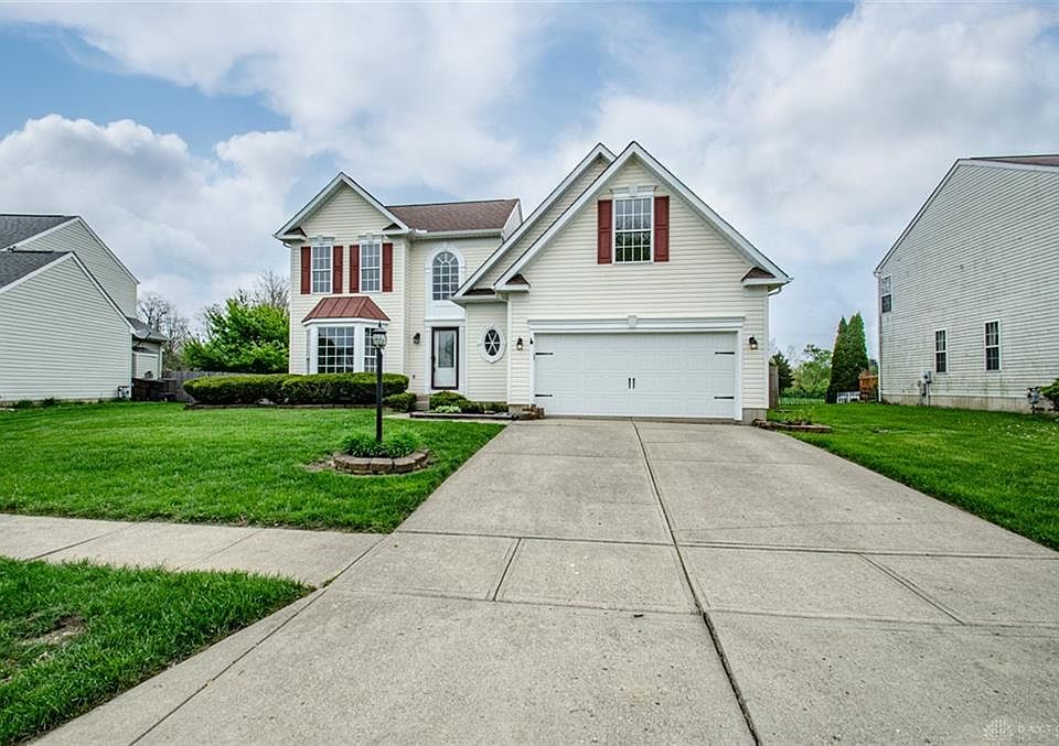 1st image of 2315 Queensway Dr
