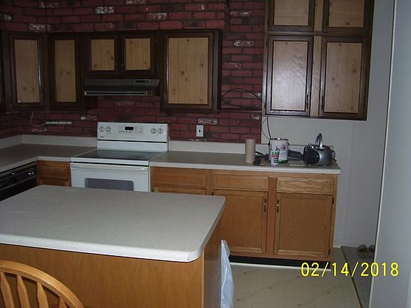 4th image of 46 N Evergreen Ln