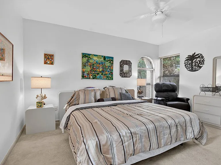 22519 Esplanada Cir W #W — Photo 37