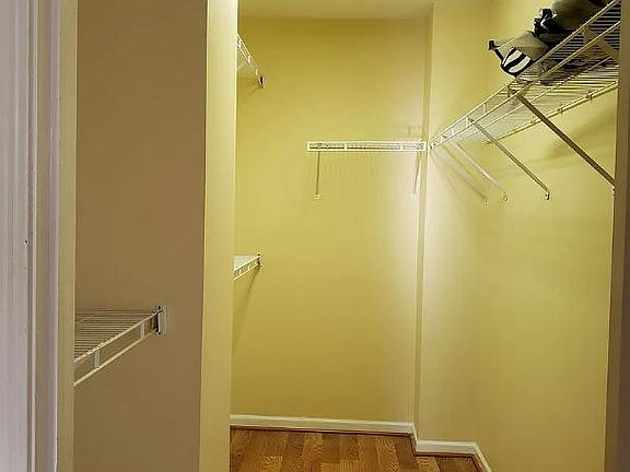 2nd image of 568 Conservatory Ln #568