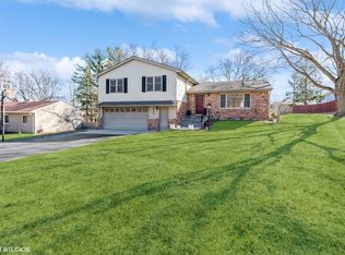445 Stanford Dr, Marengo, IL 60152