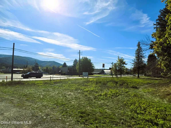 124 E Albeni Hwy, Priest River, ID 83856