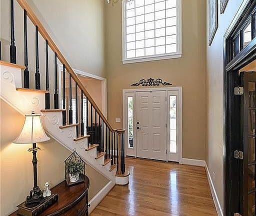 Two-story Foyer 