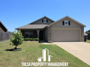 10507 S Olmsted St, Jenks, OK 74037