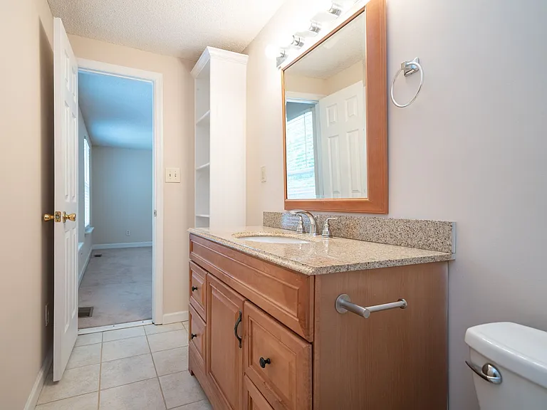 5520 Lacy Rd — Photo 24