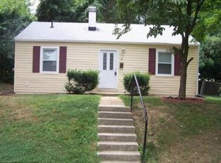 2 Burgundy Ct, Rockville, MD