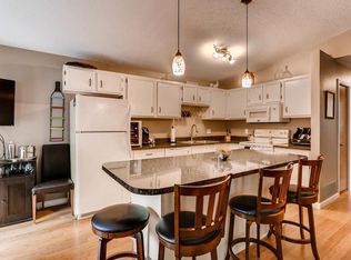 4111 Hemlock Ln N, Plymouth, MN 55441