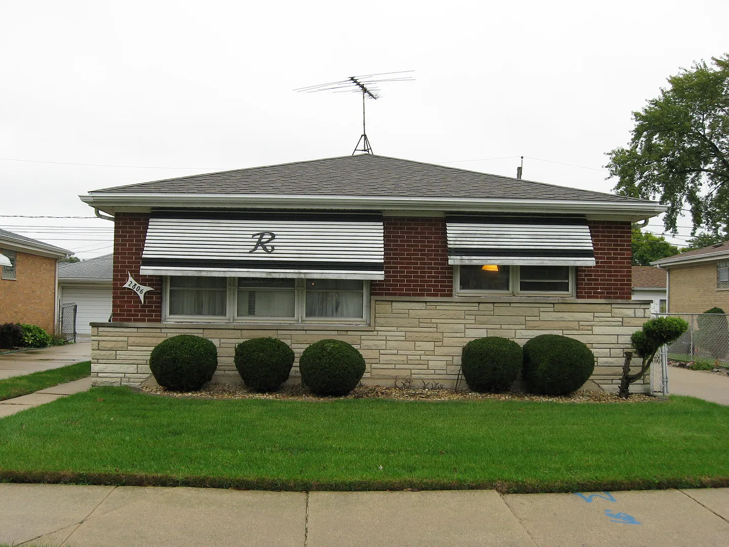 2806 W 86th Pl photo 1