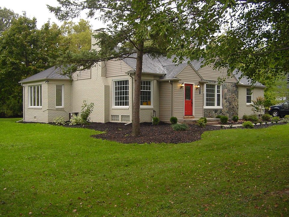 Nice 1/2 acre lot