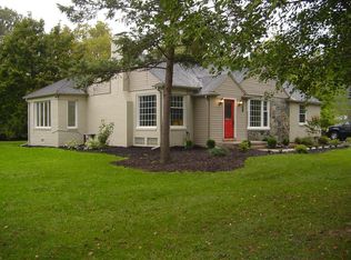 19040 W Glenwood Blvd, Lathrup Village, MI 48076