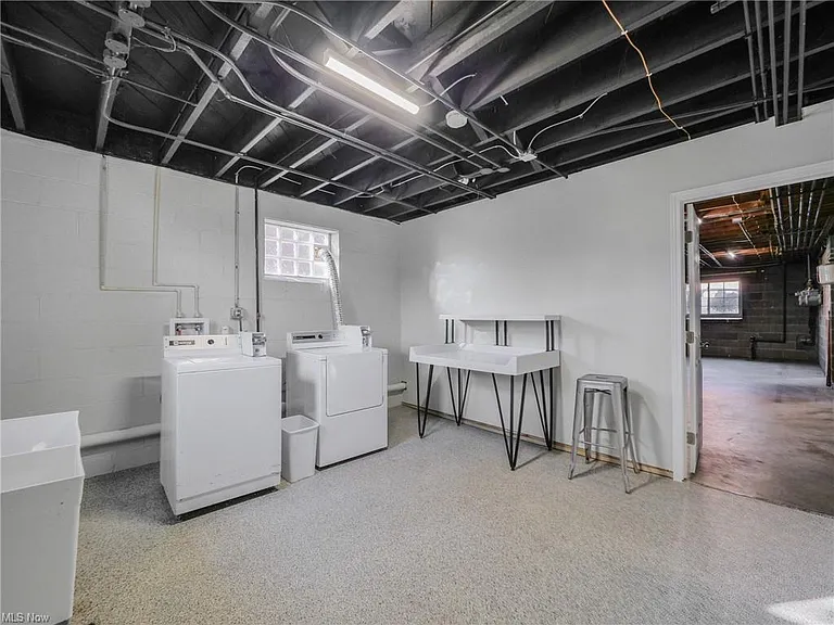 1351 Clarence Ave #3 — Photo 18