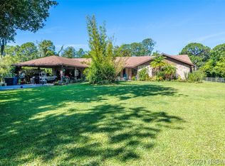 1780 Maplewood Dr, Edgewater, FL 32132