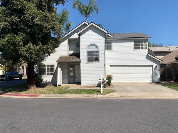 2446 N Michael Street, Visalia, CA 93292