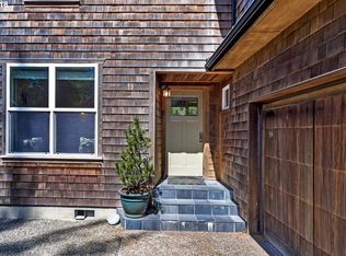 656 3rd St N, Manzanita, OR 97130