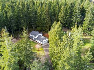 5623 NW Millglade Ln, Bremerton, WA