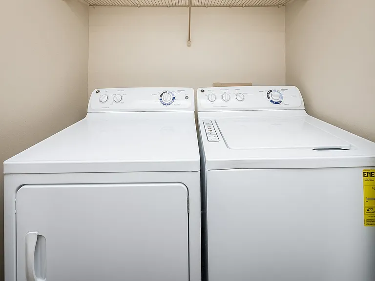 Tuscany Pointe at Tampa Apartment Homes — Photo 11