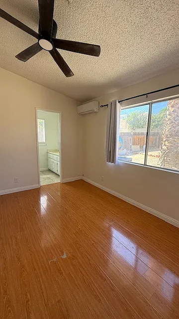 3 bed, 1318 sqft, $2,300 — Photo 3