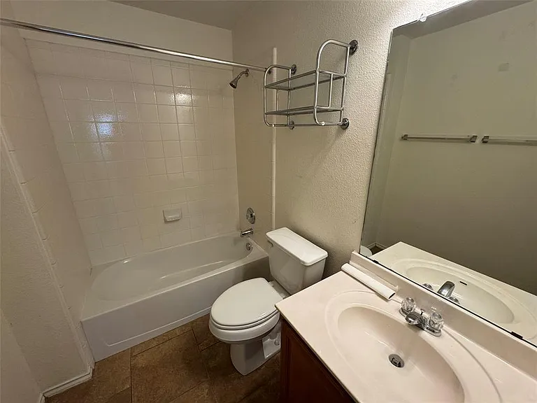 8901 Stambourne St — Photo 14