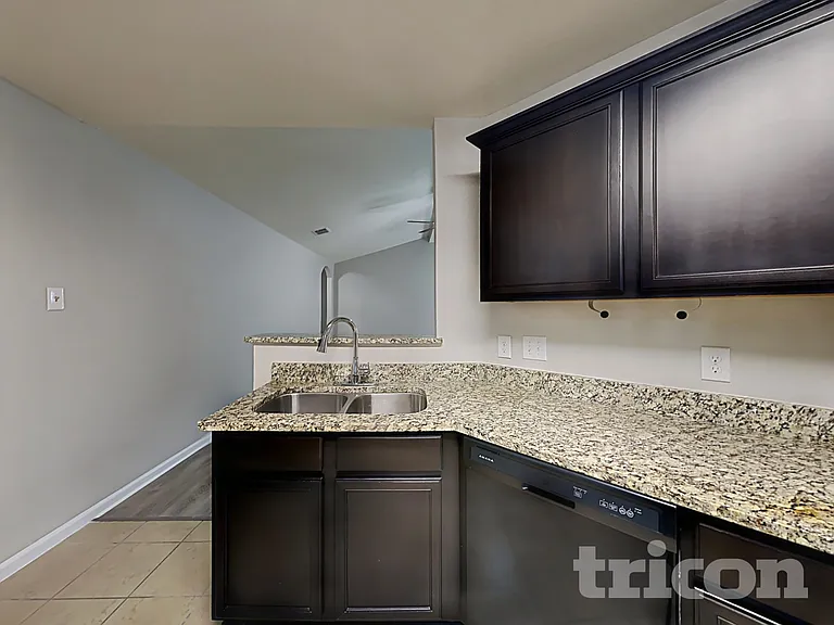 3414 Summer Mdw — Photo 6