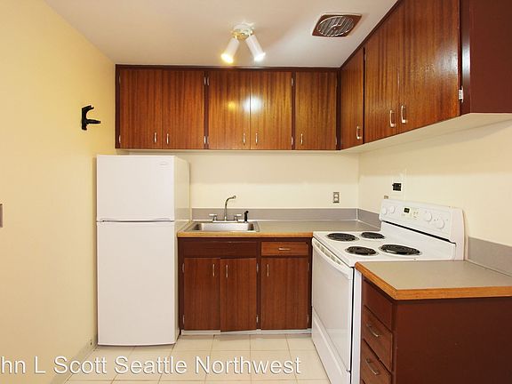 5th image of 8500 32nd Ave NW APT 8