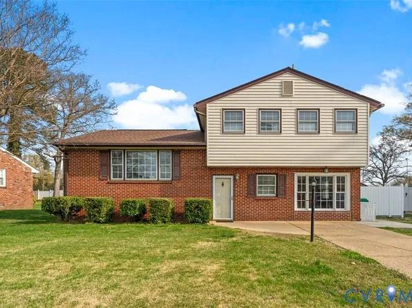 908 Yorkshire Rd, Colonial Heights, VA 23834