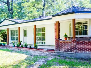 1155 Twin Bridges Rd, Silsbee, TX 77656