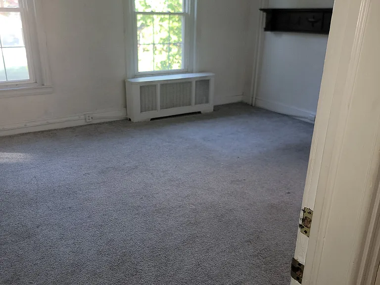 610 S High St — Photo 5