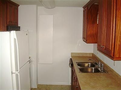 2nd image of 5051 Ashview Ct