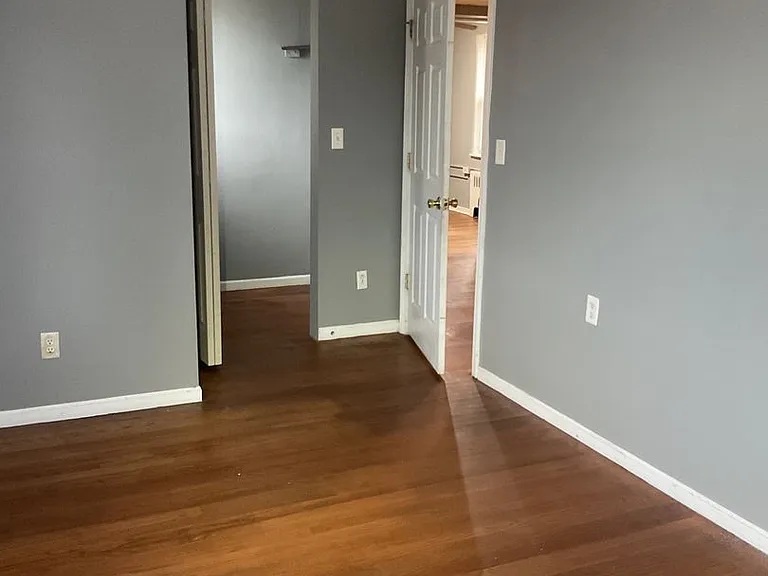101 W Willow Dr — Photo 13