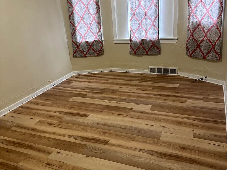 39 Lawn St #2 — Photo 3