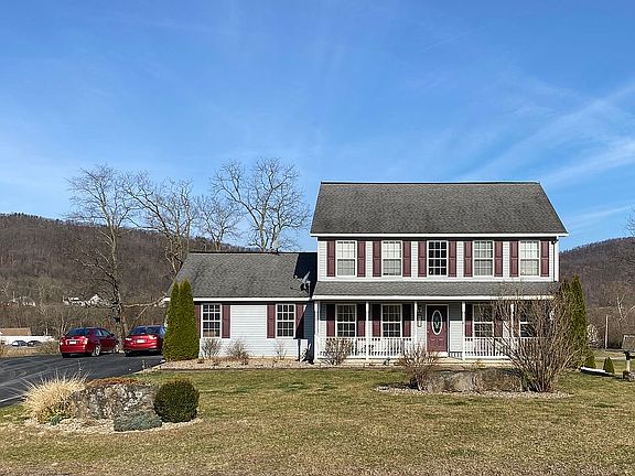 2nd image of 114 Wild Cherry Ln