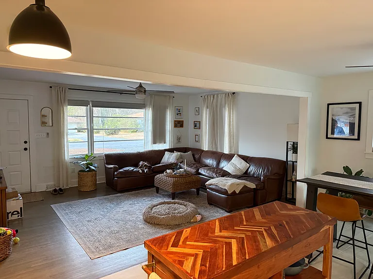 2407 Thaxton St — Photo 4