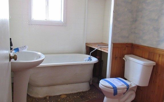 5th image of 1103 County Road 42