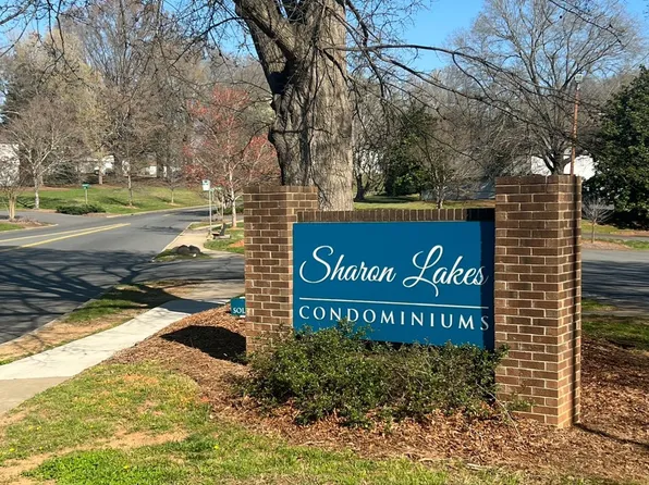 2025 Harvest Ln, Charlotte, NC