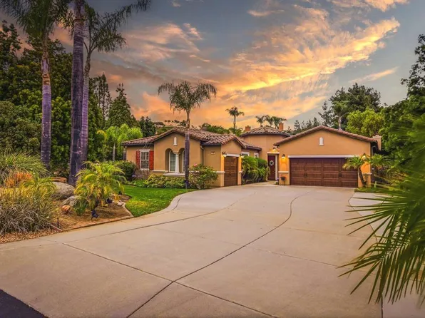 2108 Hidden Springs Dr, El Cajon, CA 92019