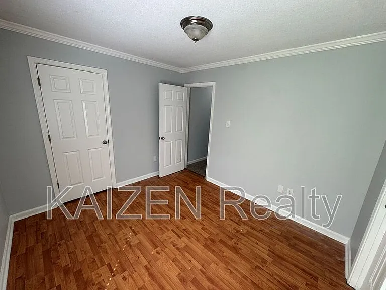 12607 Hunters Forest Cv — Photo 19