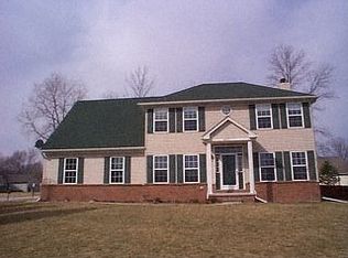 400 S Carney Dr, Saint Clair, MI