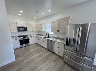 14 E Elm St, Hailey, ID 83333