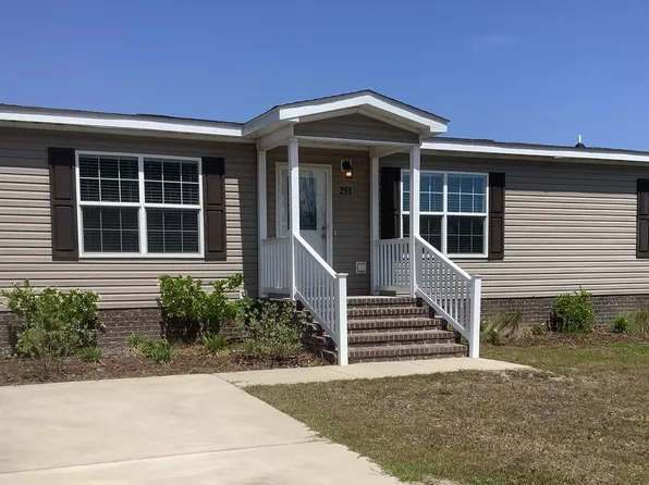 251 Dewberry Ln #479, Hampstead, NC 28443