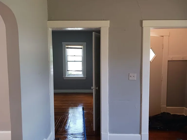 1483 E 120th St — Photo 10