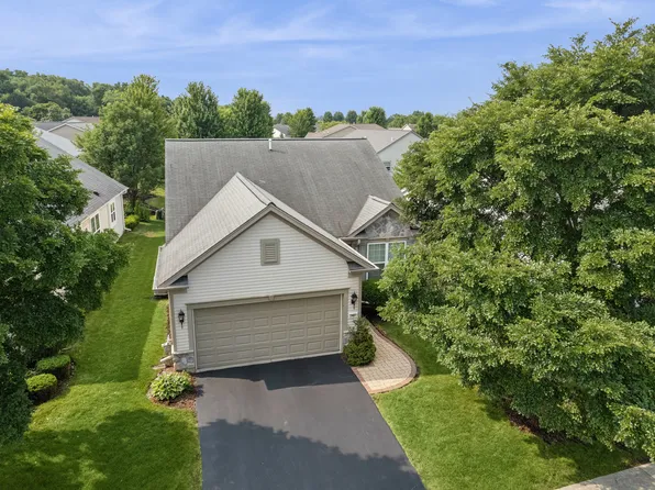 2461 Harvest Vall, Elgin, IL 60124