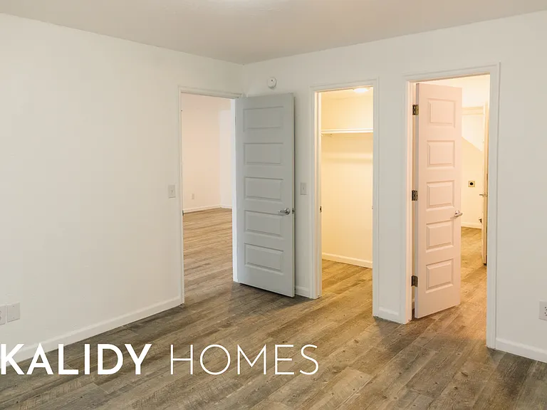 3804 Summer Cloud Dr — Photo 17