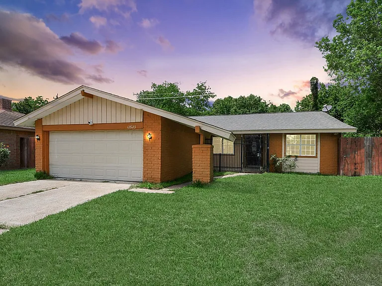 12623 Fern Forest Dr — Photo 1