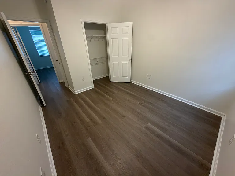 201 Antigua Pl — Photo 12